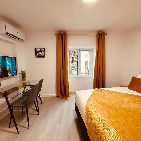 Living Funchal (Madeira)