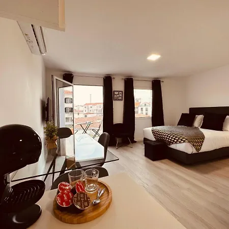 Living Apartment Funchal (Madeira)