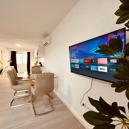 Living Apartment *