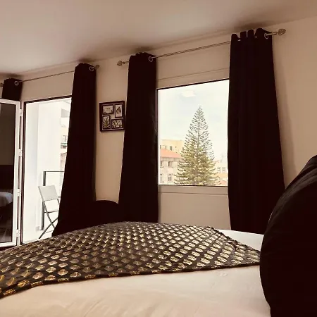 Living Apartment *