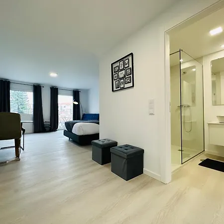 Living Apartment *