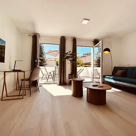 Living Apartment