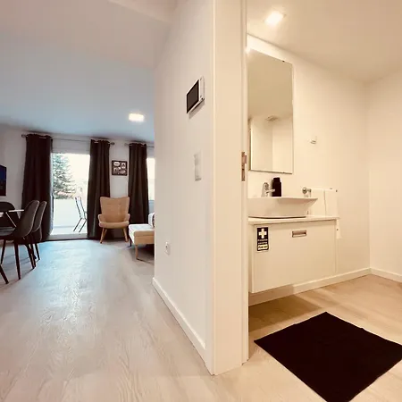 Living * Funchal (Madeira)