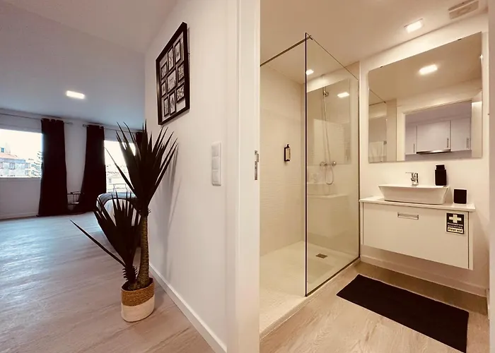 Living Funchal (Madeira)