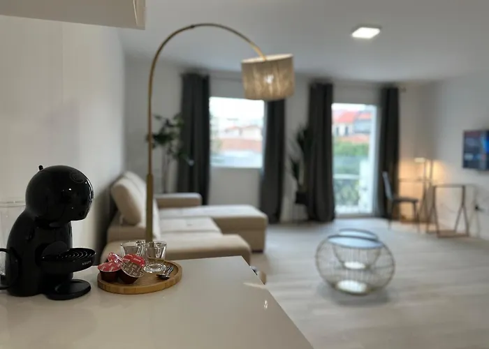 아파트 Living 푼샬